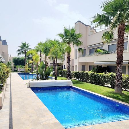 Appartamento Pmt01 - Modern, Luxury With Heated Pool Torrevieja Esterno foto