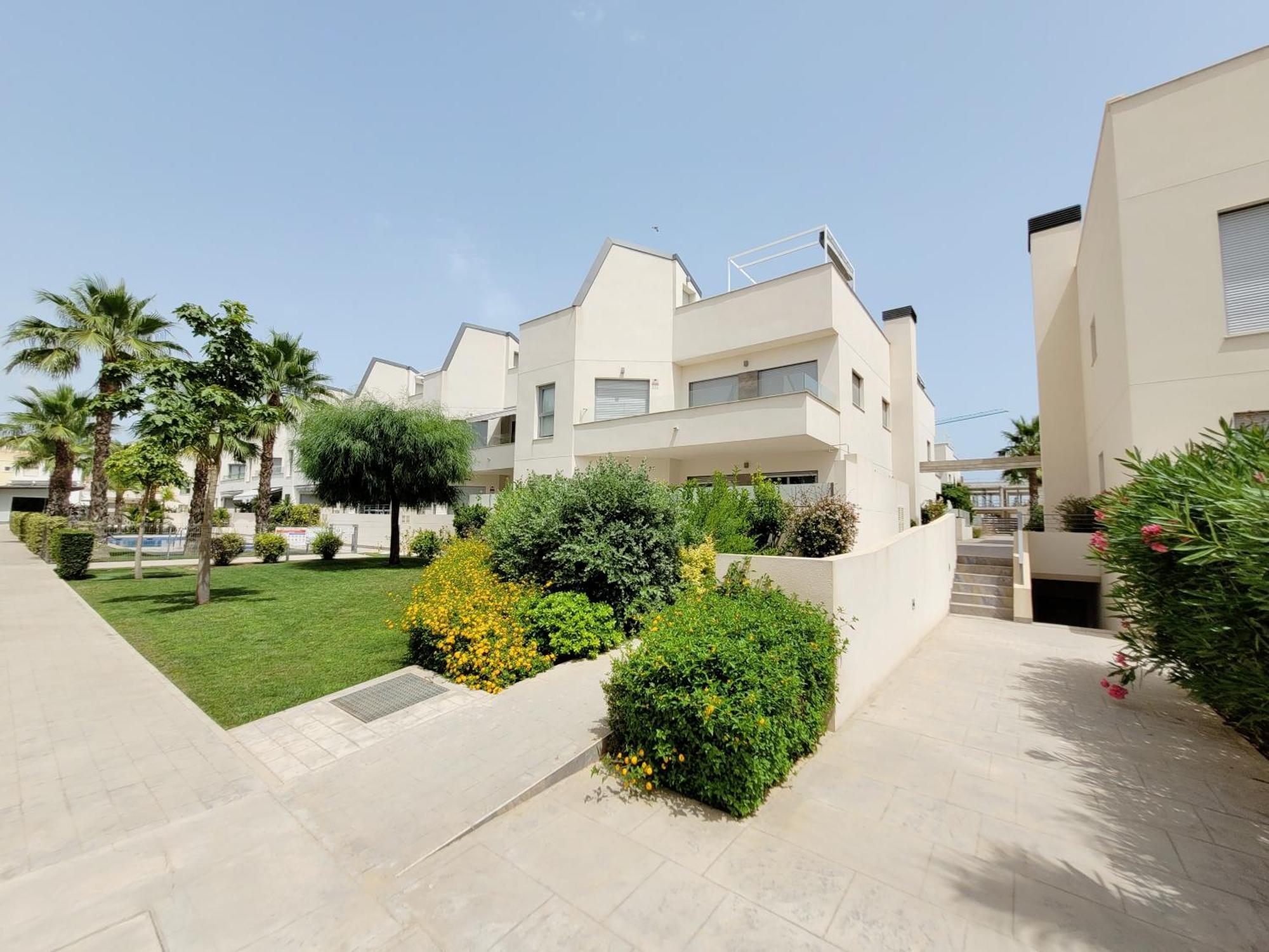 Appartamento Pmt01 - Modern, Luxury With Heated Pool Torrevieja Esterno foto