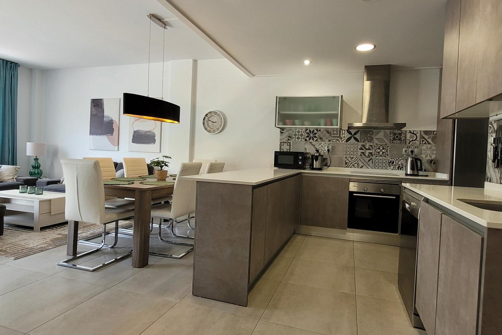 Appartamento Pmt01 - Modern, Luxury With Heated Pool Torrevieja Esterno foto