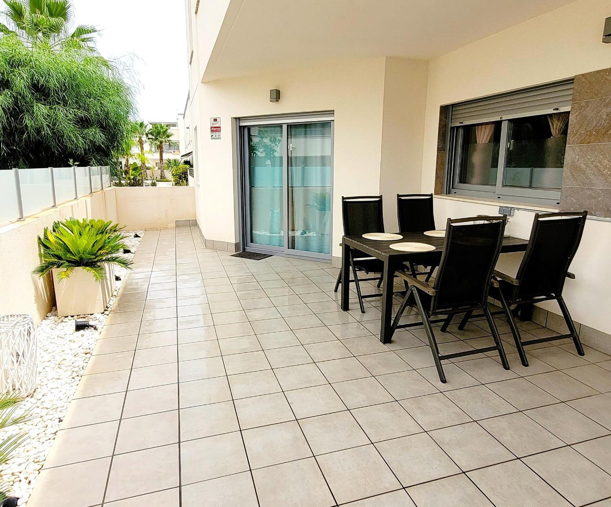 Appartamento Pmt01 - Modern, Luxury With Heated Pool Torrevieja Esterno foto